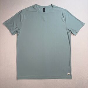 Vuori Strato Tech T-Shirt Men's M Light Blue Soft Stretch Performance Tee V126